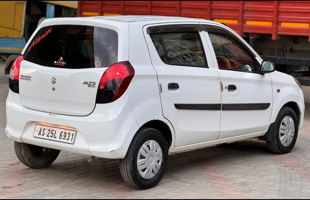 Maruti Suzuki Alto 800 - Thumbnail 3